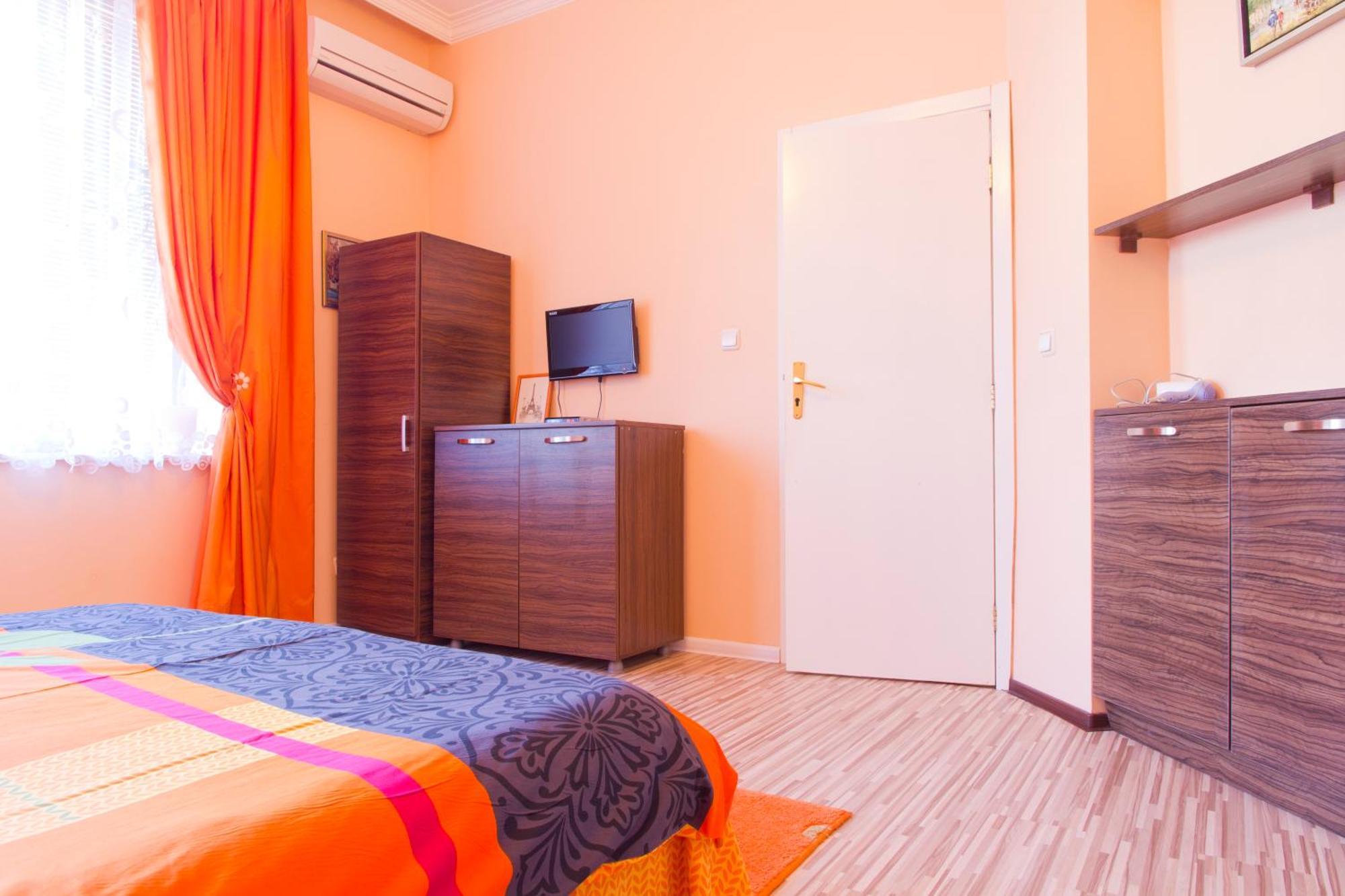 Apartament Orange Flower *